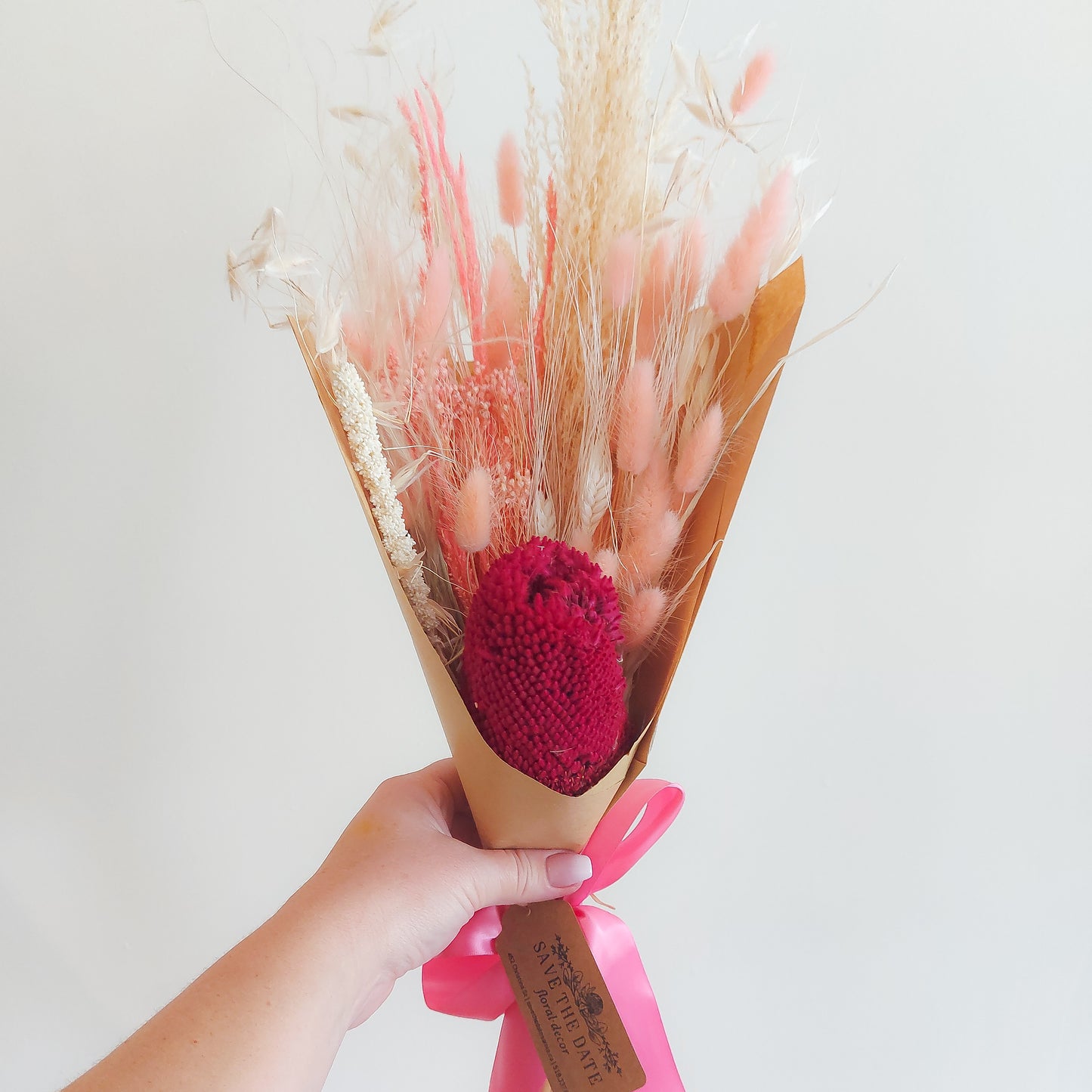 Dried flower bouquet