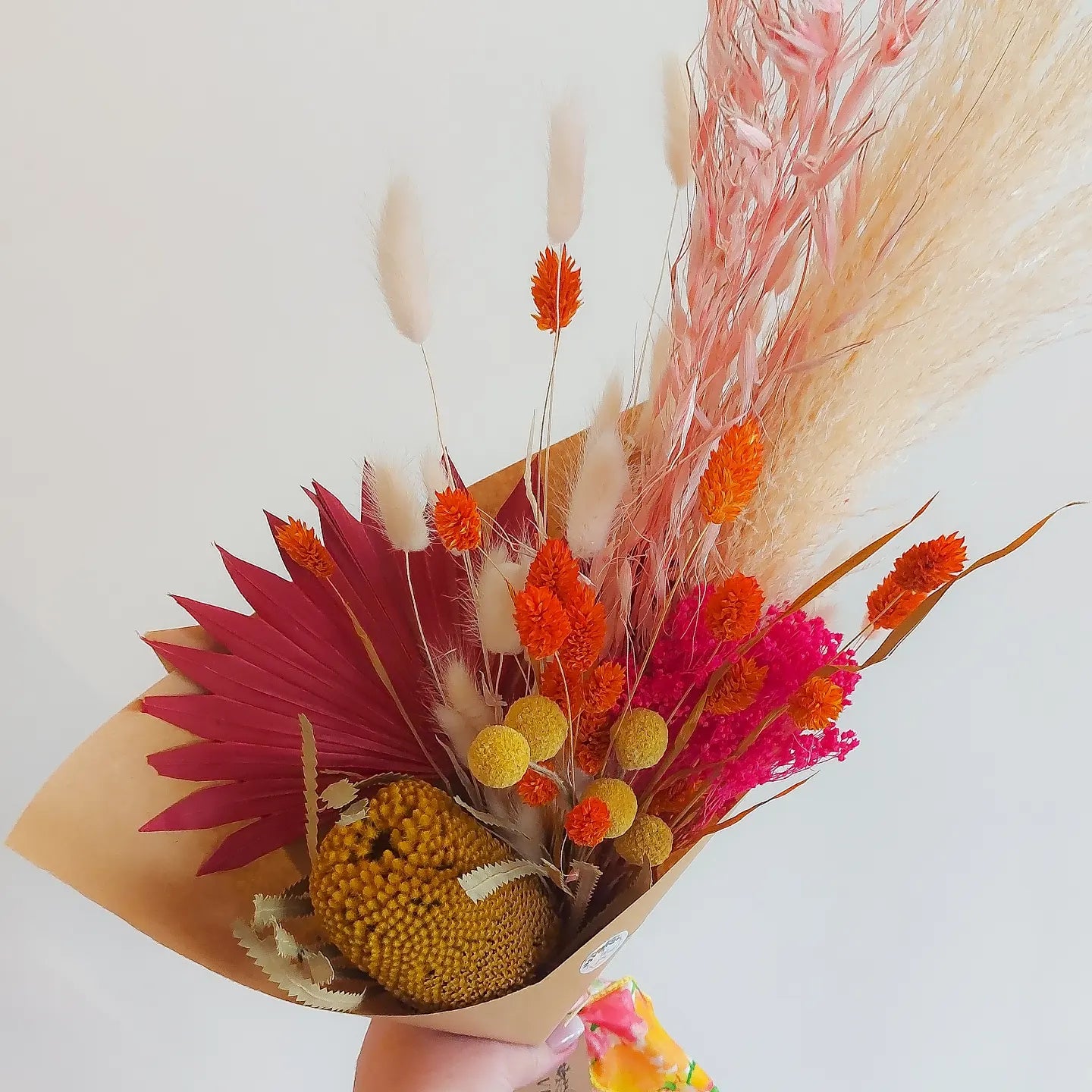 Dried flower bouquet