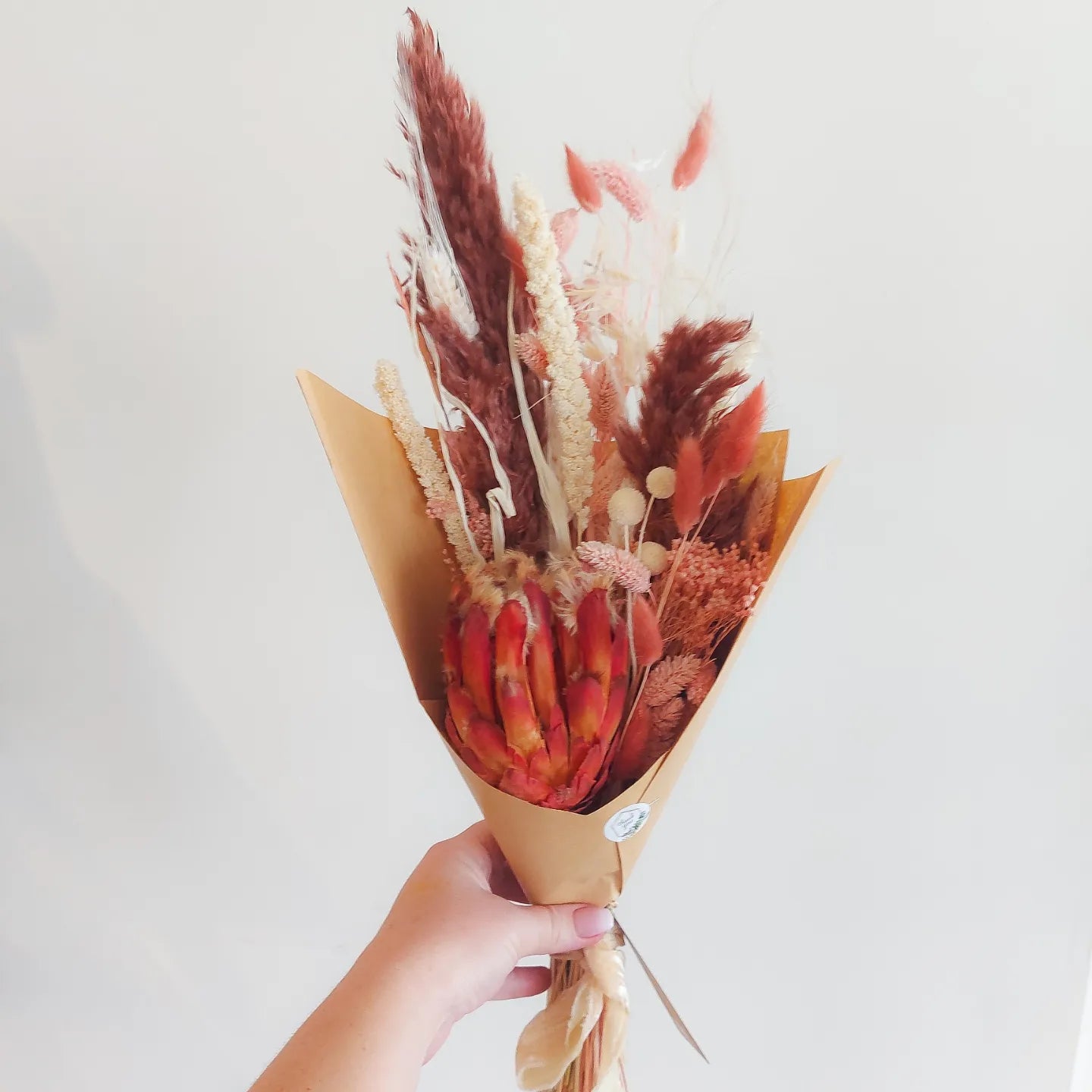 Dried flower bouquet