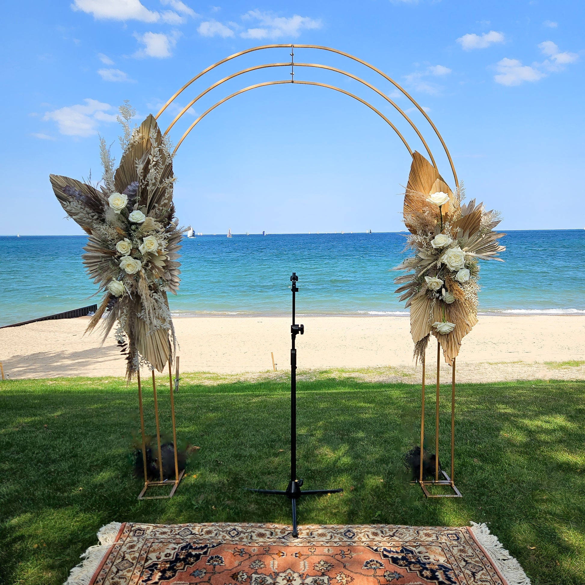 Dried flower arch 