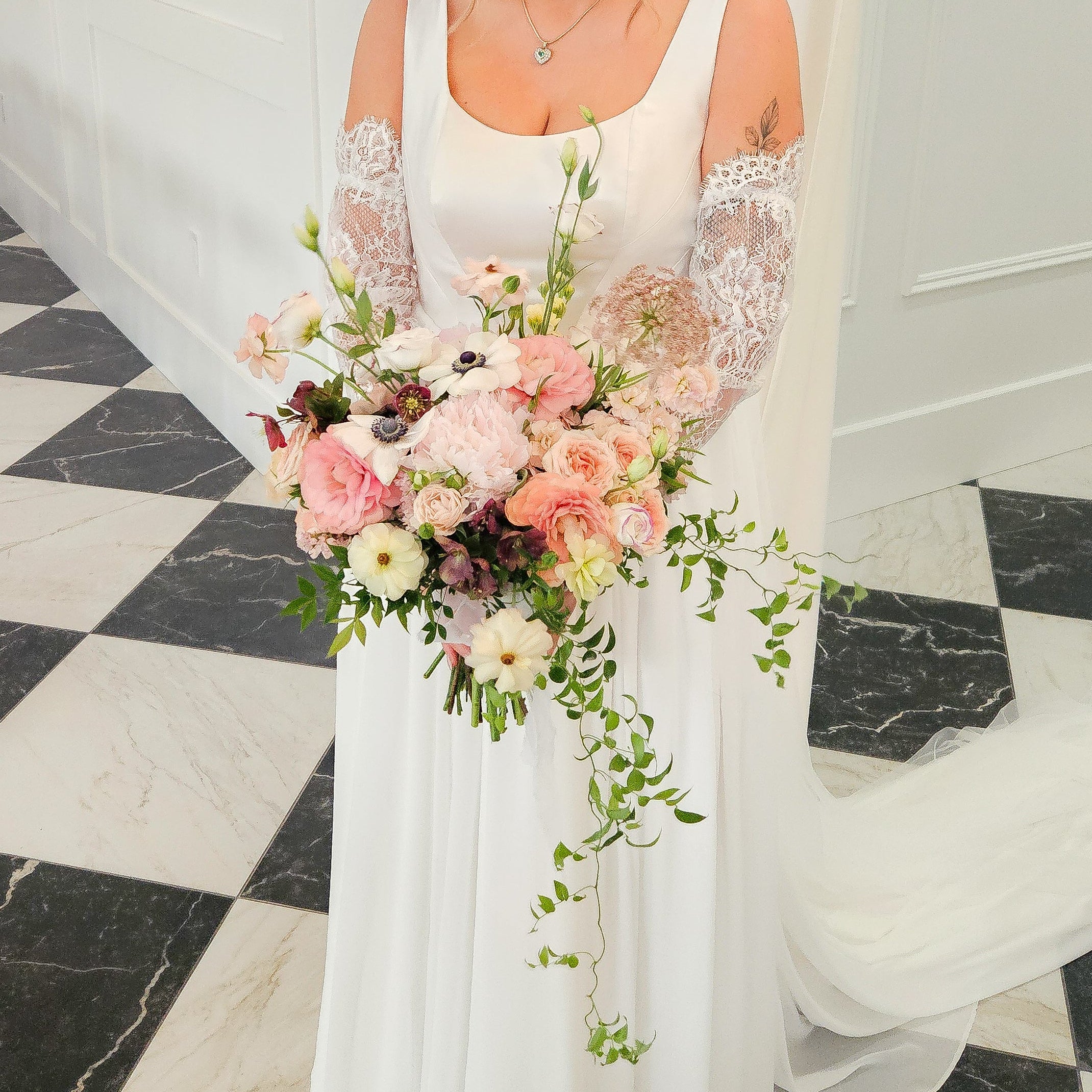 Wildflower modern bouquet 