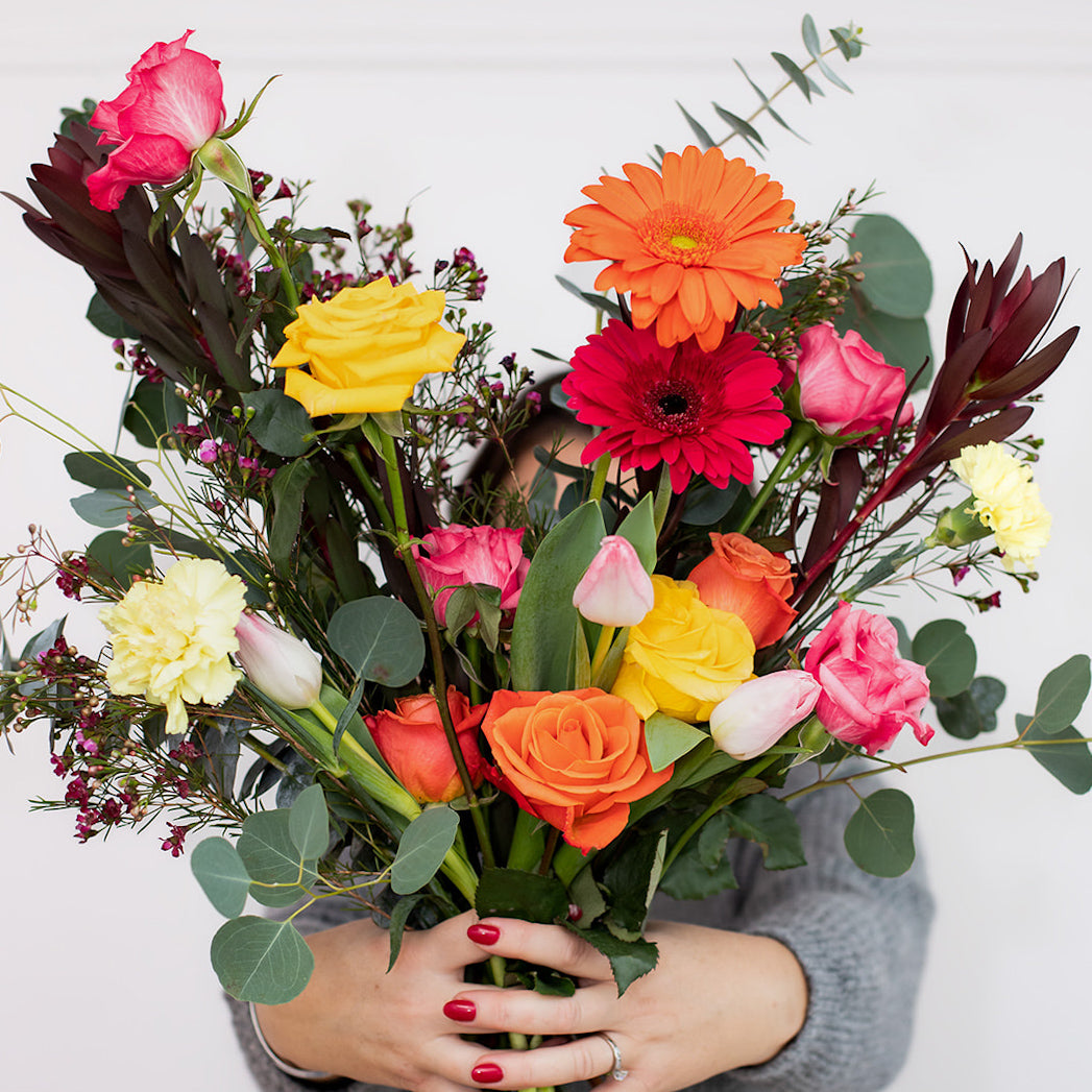 Mixed cut flowers